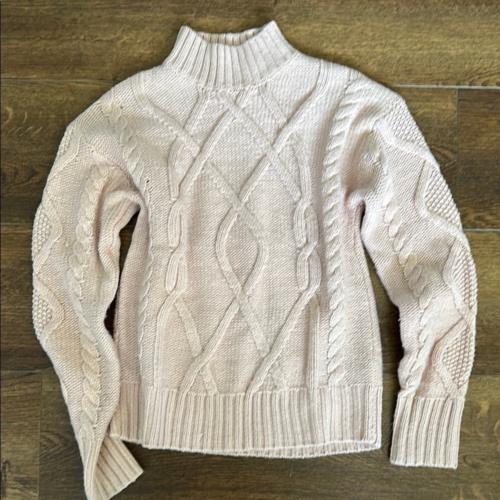 GAP Cream Cable Knit Turtleneck Sweater